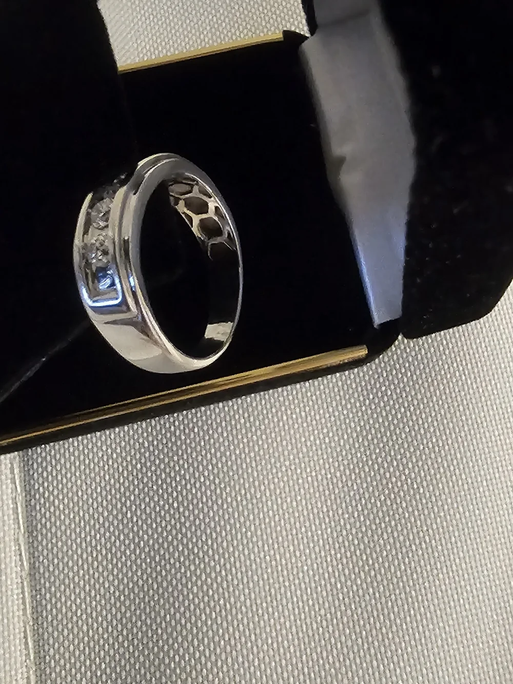 Men's White Gold Wedding Band. 2k In Diamonds